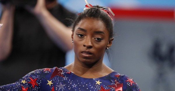 Simone Biles se sincera sobre su salud mental: “Solo quiero que un médico me diga cuándo voy a superar esto” - SNT