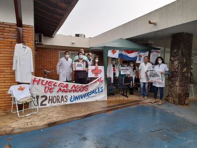 Médicos de Ayolas piden igualdad horaria y salario - Nacionales - ABC Color