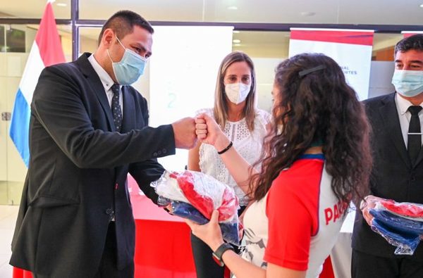 Abanderan a la Selección Paraguaya de Patinaje Artístico - ADN Digital