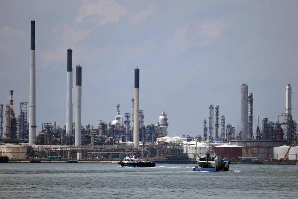 El petróleo supera los 80 dólares por primera vez en casi tres años – Prensa 5