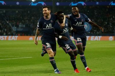 El primer gol de Messi con el PSG - Fútbol Internacional - ABC Color