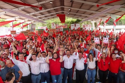 En reunión de colorados con HC, Ulises ratifica optimismo por su victoria y promete levantar CDE