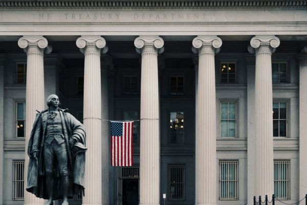 Acciones caen en Estados Unidos por temor a no llegar a acuerdo legislativo para aumentar el límite de deuda nacional - MarketData