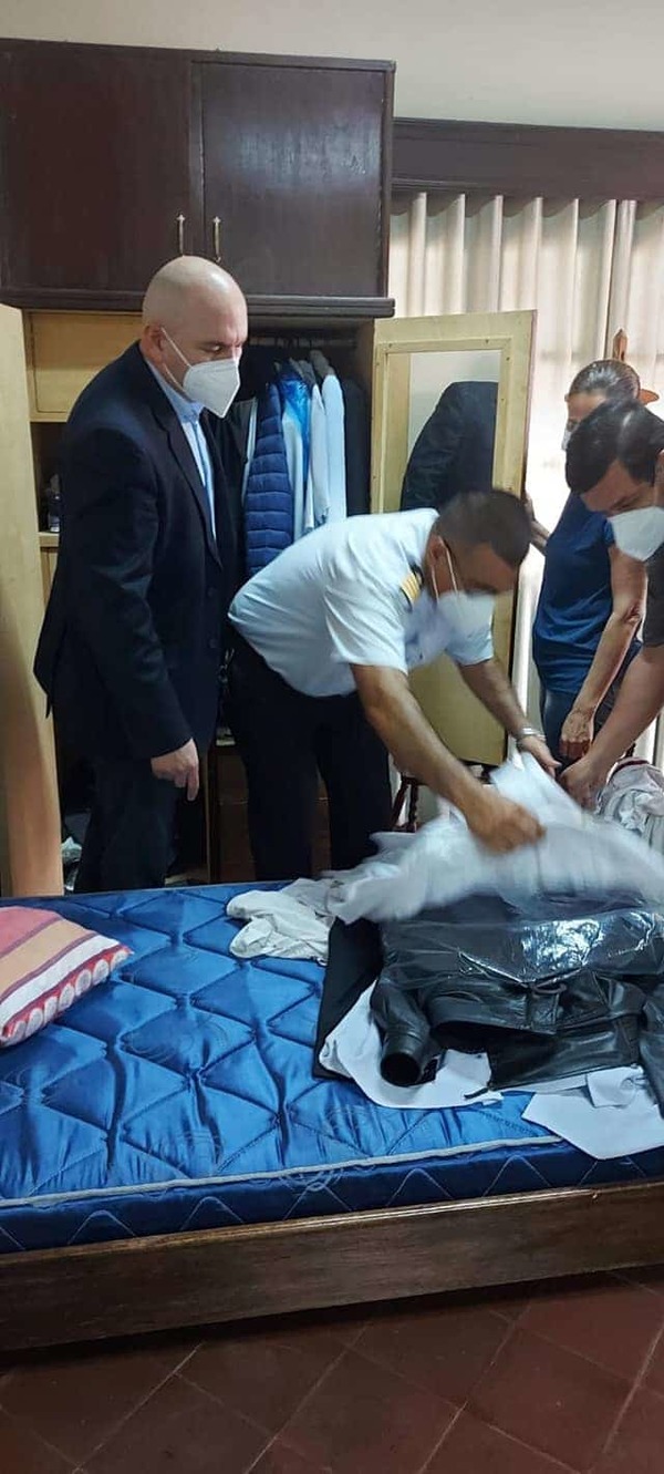 Hallan USD 37.800 en el dormitorio del capitán de navío asesinado a balazos en San Lorenzo | Ñanduti