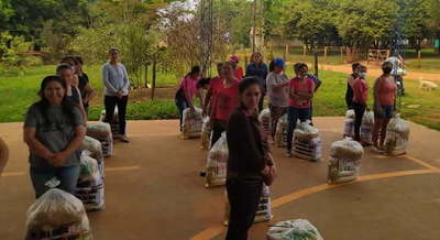 Kits de alimentos llega a los distritos de Carayaó y 3 de Febrero - Noticiero Paraguay