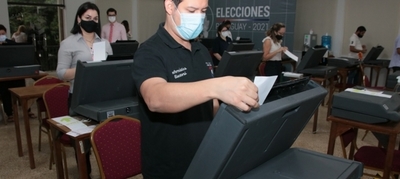 Inició actualización a funcionarios para soporte técnico de máquinas electorales - .::Agencia IP::.
