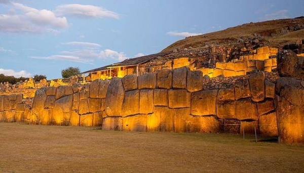Diario HOY | Fortaleza inca Sacsayhuamán será escenario de saga "Transformers"