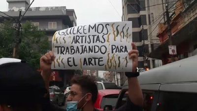 Piden la cabeza de la nueva directora del Edda