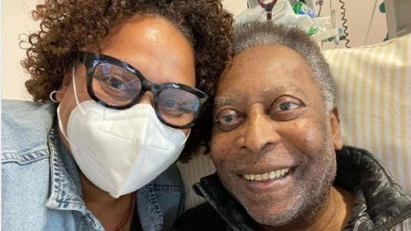 Diario HOY | Pelé, próximo a abandonar el hospital para recuperarse en casa, dice su hija