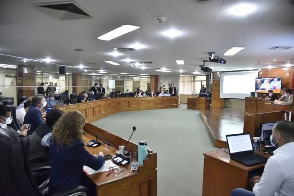 Junta Municipal de Asunción rechazó pedido de ampliación de salarios para funcionarios