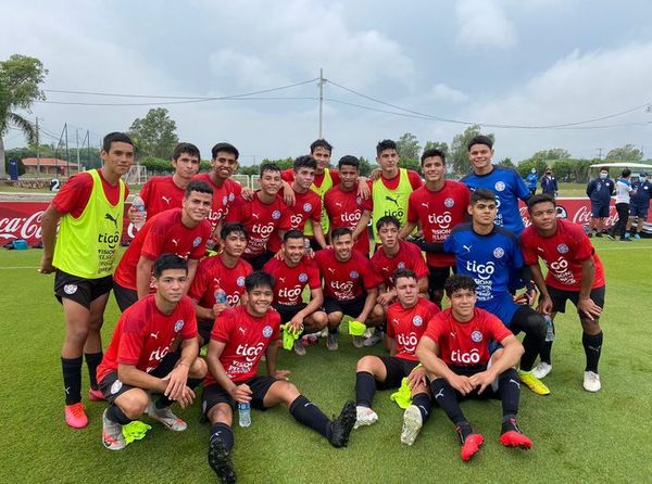 Los hermanos Romero se entrenaron con la Albirroja Sub 17 - Fútbol - ABC Color