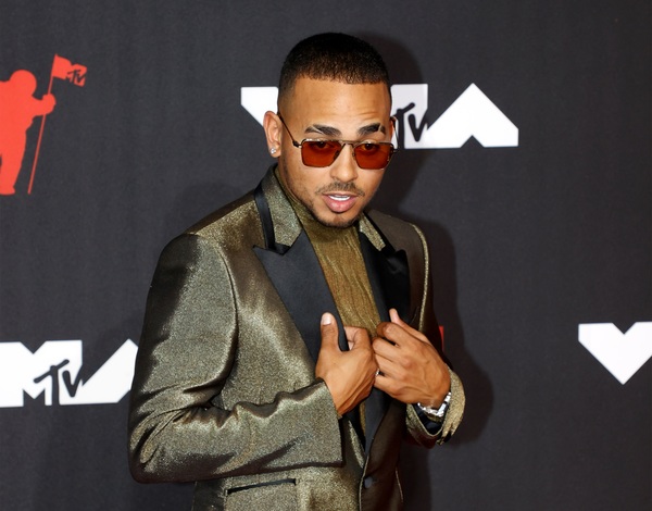 Ozuna lanza una emisora de radio en República Dominicana - MarketData
