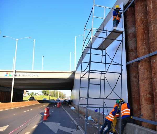 Multiviaducto de CDE: Prosiguen los trabajos de revestimiento de pantallas de pilotes