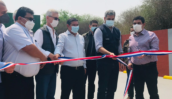 Inauguran obras de ampliación y mejoras en el Hospital Materno Infantil de Villa Choferes
