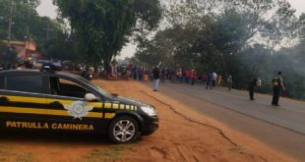 Patrulla Caminera reporta nueve cierres de rutas por campesinos e indígenas