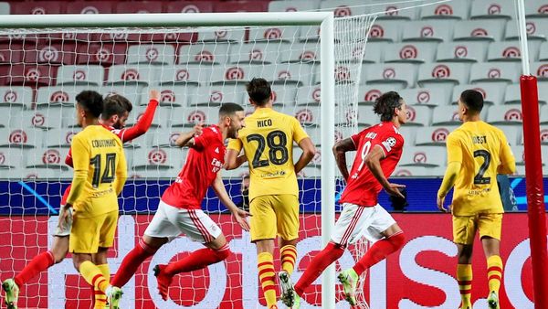 Benfica hunde al Barcelona y sentencia a Koeman