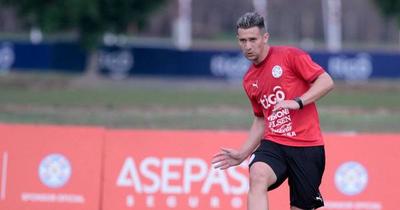 Morel: “Trataremos de jugar con mucha garra ante Argentina”