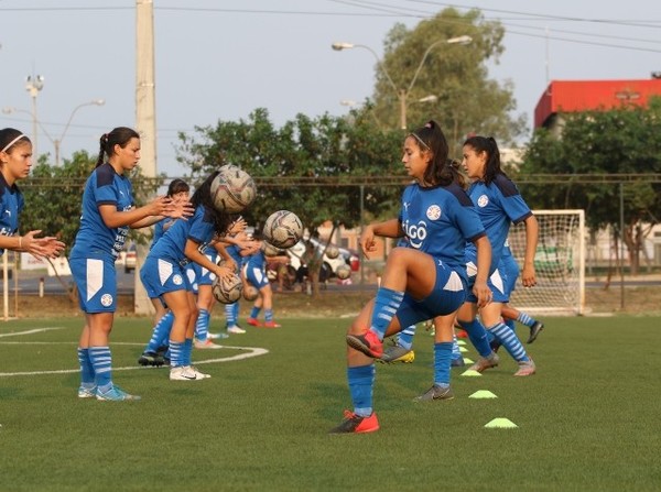 Prosiguen los entrenamientos - APF