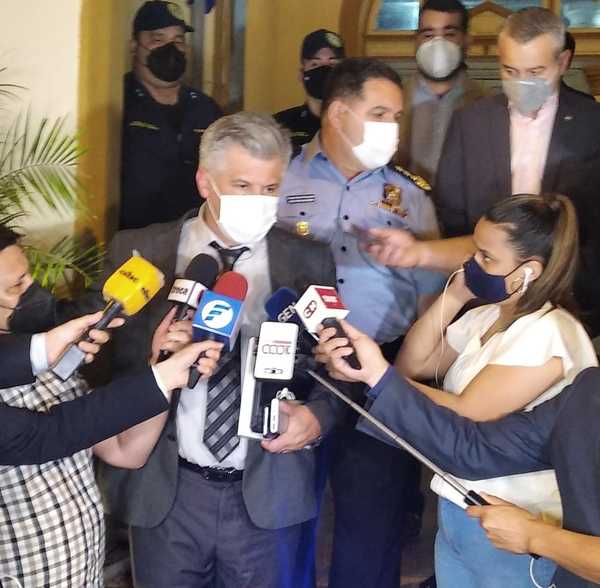 Giuzzio tras manifestaciones: “¿Por qué tendría que renunciar?” | Ñanduti