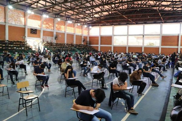 Detectaron errores en la corrección de 1365 exámenes del proceso selectivo de Itaipú - Nacionales - ABC Color