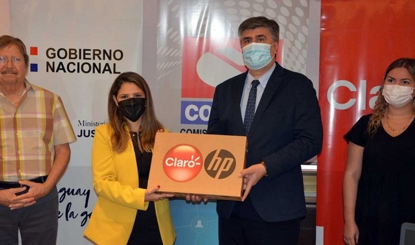 Conatel dona equipos informáticos para el sistema penitenciario