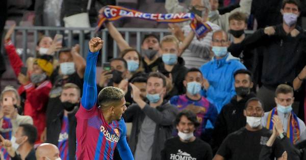 La Nación / Estadios de España podrán volver a llenarse al 100%