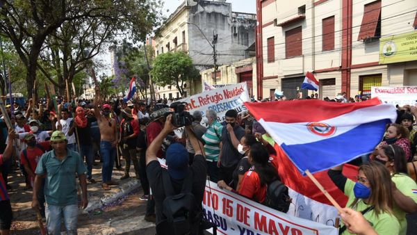 Ignorando problema real de tierras, sancionan criminalizar invasiones