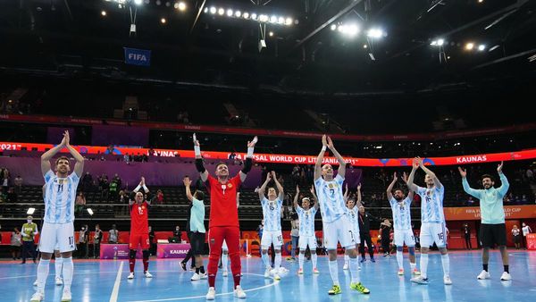 Argentina tumbó a Brasil y es finalista