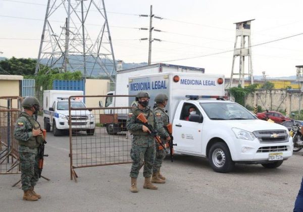 Presidente de Ecuador reporta 116 muertos y 80 heridos en cárcel de Guayaquil
