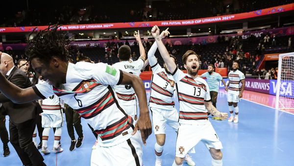 Portugal ante Kasajistán por el boleto a la final