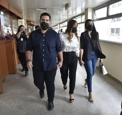 Caso de Yolanda Park y otros comunicadores se resolverá el lunes 4 de octubre - Nacionales - ABC Color