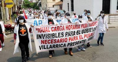La Nación / Médicos continúan con la huelga ante falta de respuesta de Salud Pública