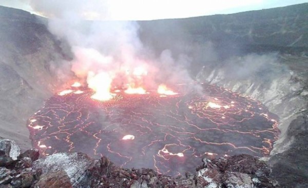 El volcán más activo de Estados Unidos entró en erupción en Hawaii