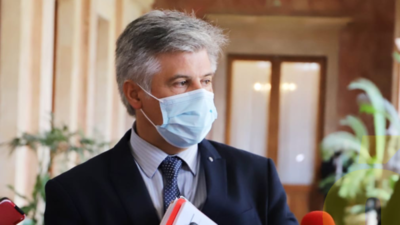 Crónica / Giuzzio he'i que está "harto" de que se le baje la caña