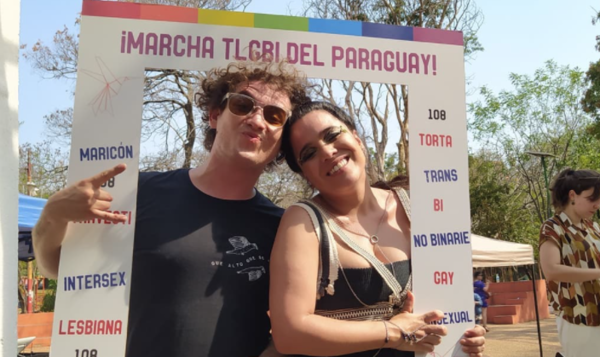 Diario HOY | Festival artístico TLGBIQ+ en la Plaza de la Democracia