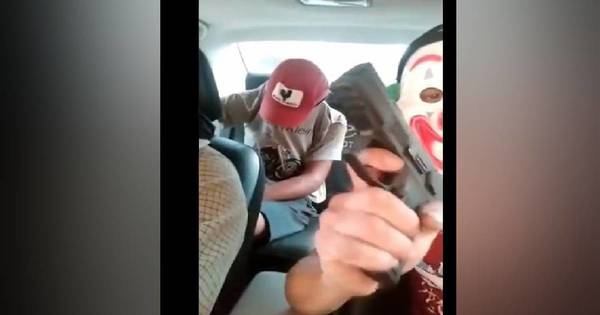 La Nación / Realidad o broma: “Justicieros” y su amenaza a asaltantes de cortarles dedos y brazos