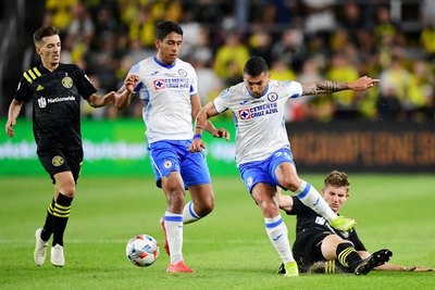 El Cruz Azul de Aguilar y Escobar pierde en la final de la 'Campeones Cup'