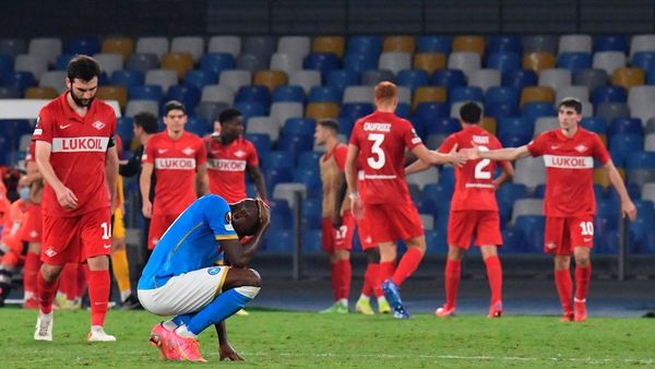 Napoli se estrella ante el Spartak