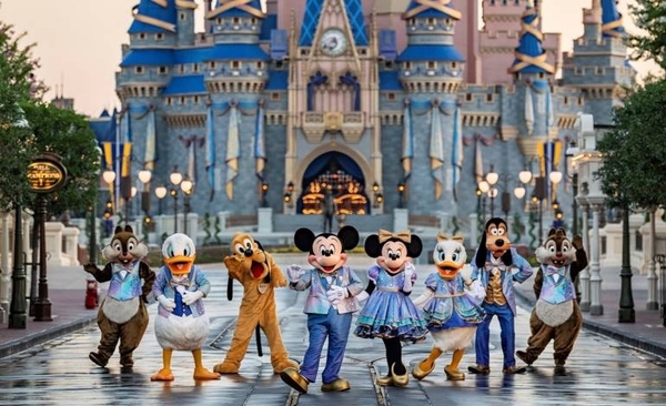 Diario HOY | Disney World cumple 50 años con la promesa de seguir creando magia