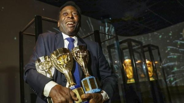 Pelé es dado de alta y seguirá con quimioterapia