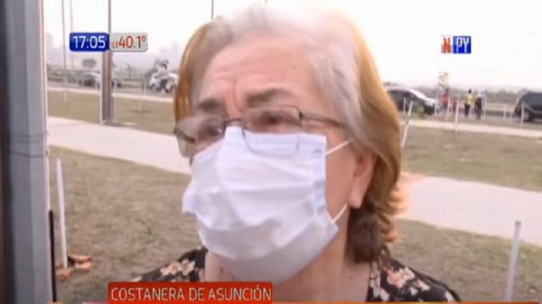 Mala organización en vacunatorios desató furia de ciudadanos | Noticias Paraguay