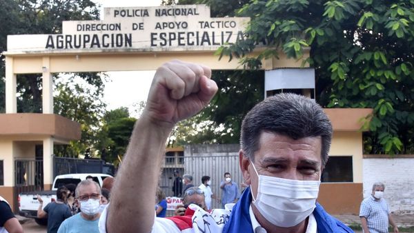 Ratifican que Efraín Alegre debe afrontar juicio oral