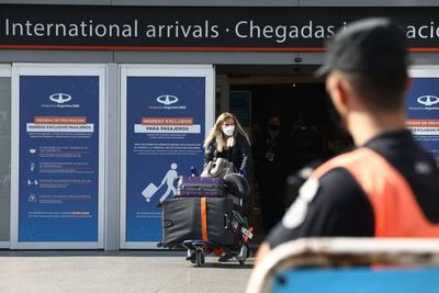 Argentina definió el cupo diario de vuelos para ingresar al país - .::Agencia IP::.