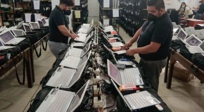 Elecciones cada vez más cerca: el domingo inicia distribución de kits