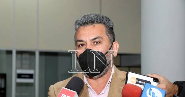 La Nación / Docentes no se hacen cargo de lo que pueda suceder si no son escuchados por el Gobierno
