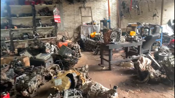 Allanaron taller que fungía como desarmadero en San Antonio - Megacadena — Últimas Noticias de Paraguay