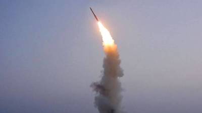 Corea del Norte probó otro nuevo misil y crece tensión por su política nuclear