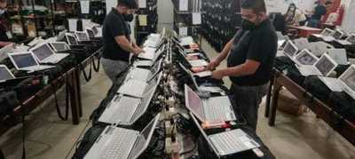 Ultiman preparativos para distribuir kits electorales a los locales de votación | Ñanduti