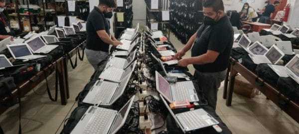 Ultiman preparativos para distribuir kits electorales a los locales de votación | Ñanduti
