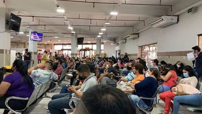 Quejas por lentitud: Identificaciones culpa a “morosos”, pero no extiende horario “por pandemia” - Nacionales - ABC Color